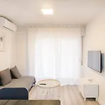 Primera Linea De Playa * Fuengirola