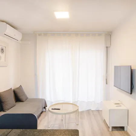 Primera Linea De Playa * Fuengirola